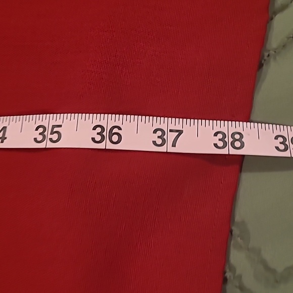 Lark + Grey red dress. Size 1X. Two pockets on the front. Five brown but… - Picture 10 of 11